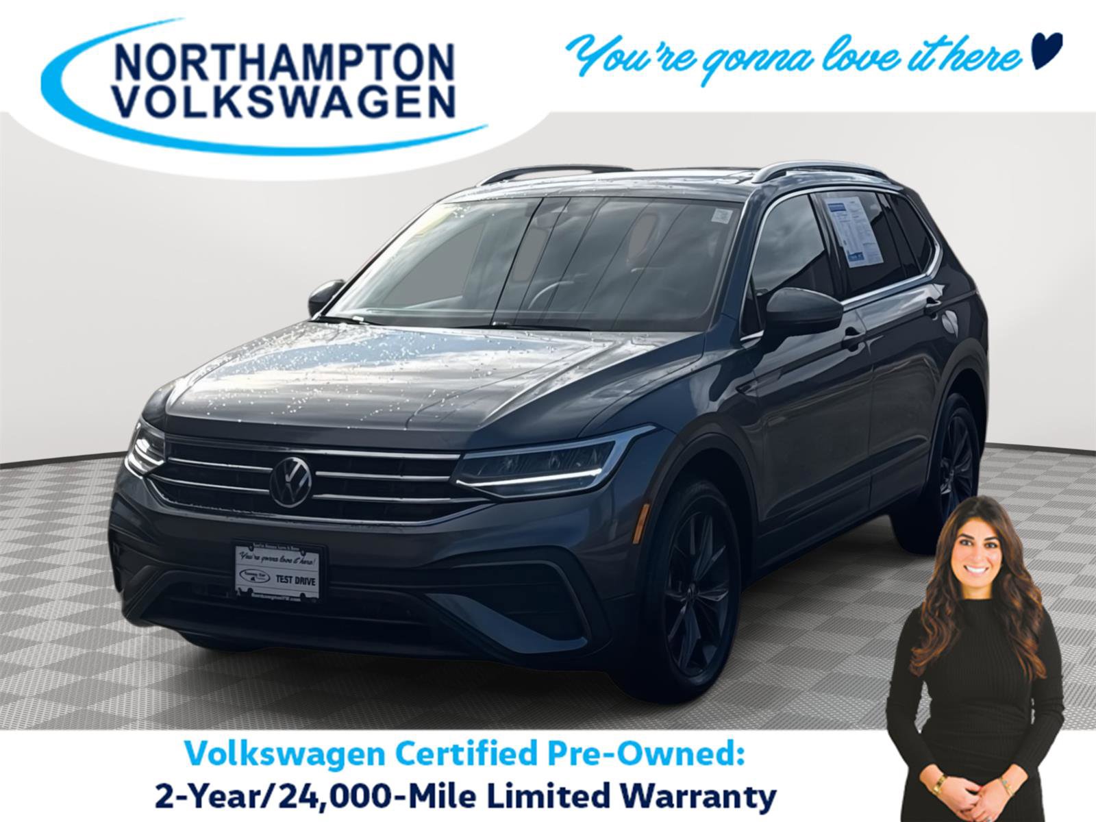 Used 2023 Volkswagen Tiguan SE w/ Panoramic Sunroof Package