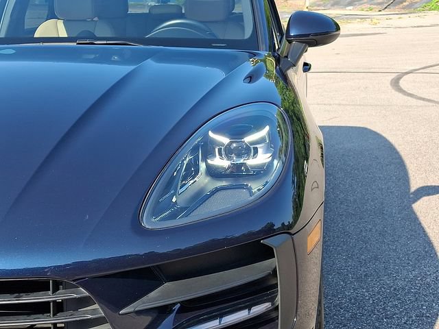 Used 2019 Porsche Macan AWD/4WD image 11