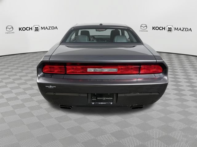 Used 2014 Dodge Challenger SXT Plus RWD image 7