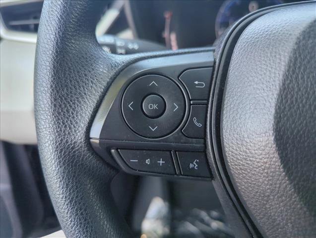 Used 2026 Toyota Corolla LE FWD image 12