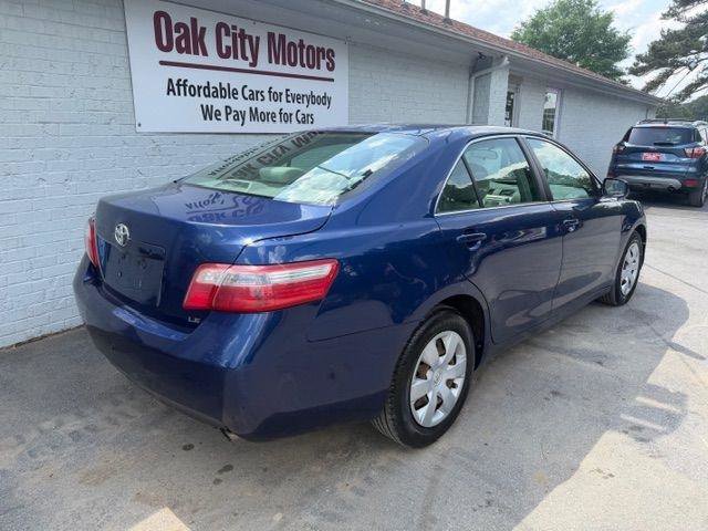 Used 2007 Toyota Camry XLE FWD image 5