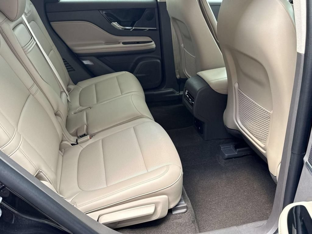 Certified 2023 Lincoln Corsair FWD w/ Equipment Group 101A image 29