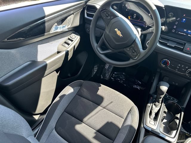 New 2026 Chevrolet TrailBlazer LS w/ LS Convenience Package AWD/4WD image 15