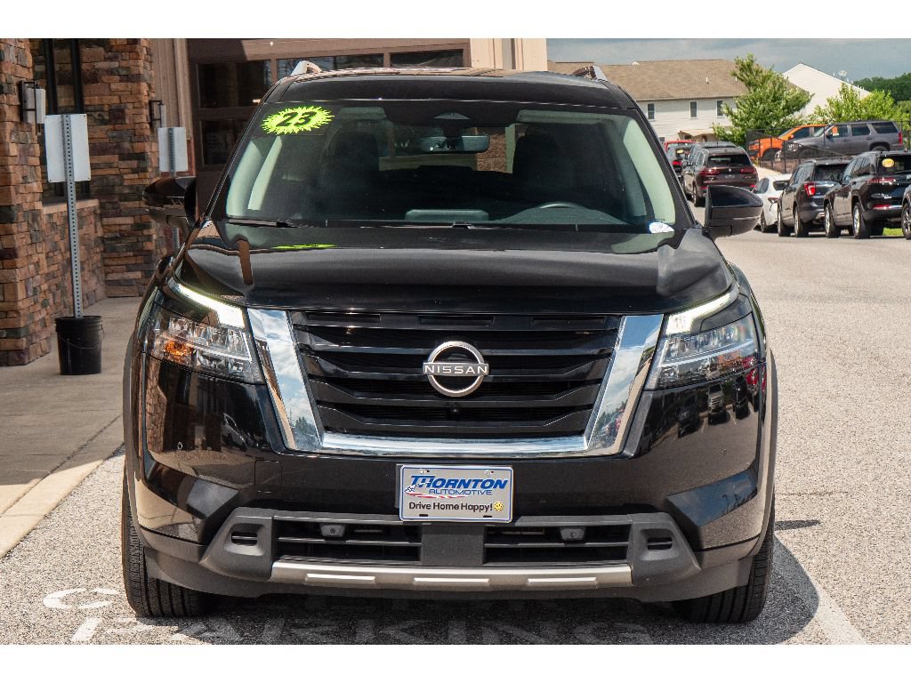 Used 2023 Nissan Pathfinder SL AWD/4WD image 8
