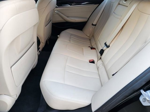 Used 2018 BMW 530i image 30