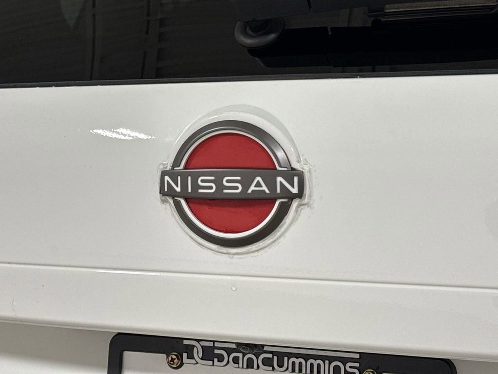 Used 2023 Nissan Rogue S FWD image 25