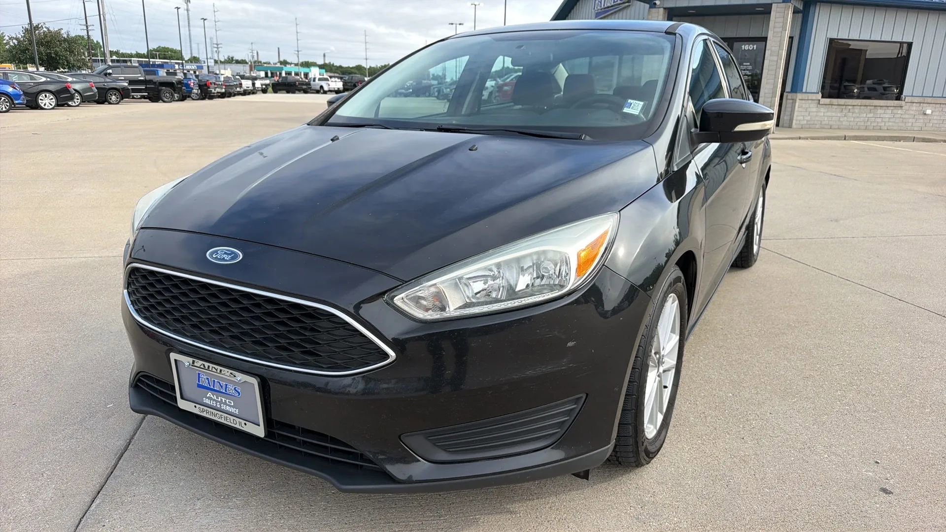 Used 2015 Ford Focus SE FWD image 4