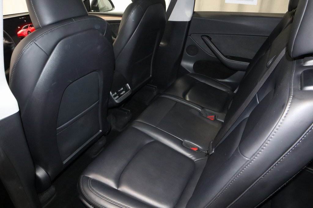 Used 2023 Tesla Model Y Long Range image 23