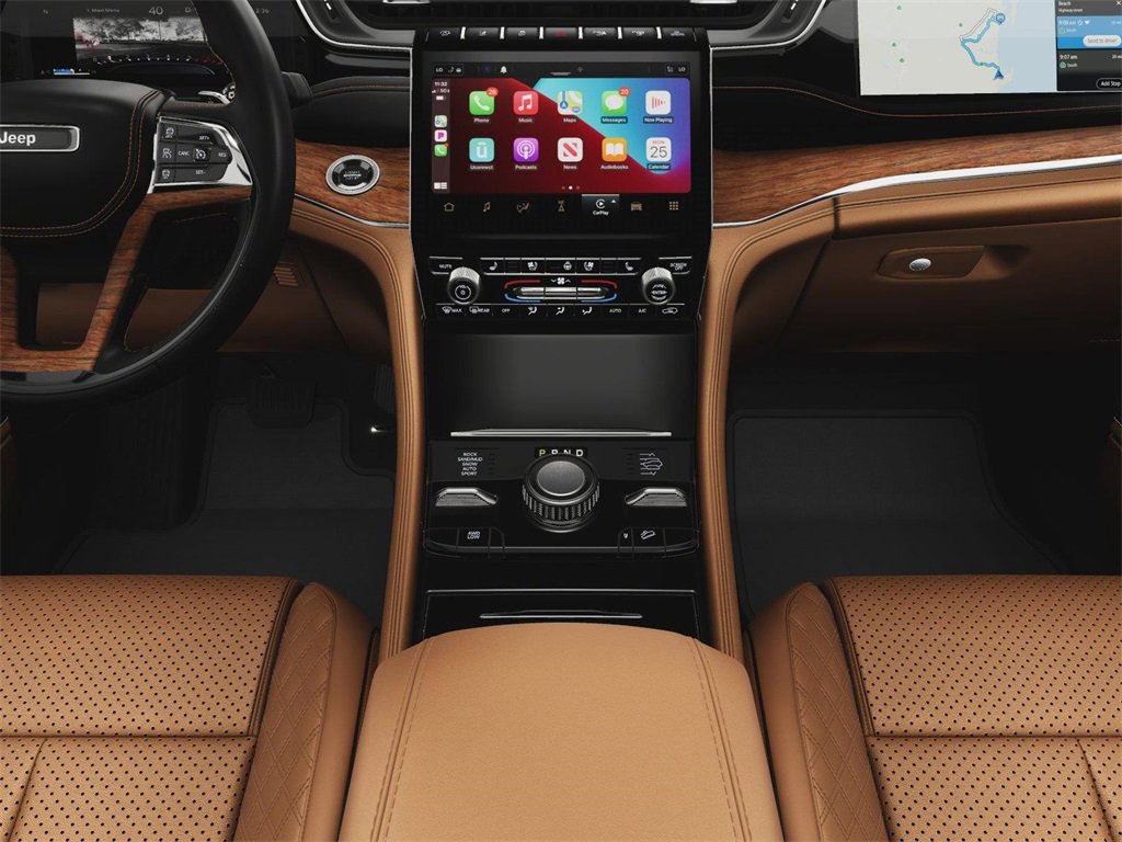 New 2025 Jeep Grand Cherokee L Summit w/ Advanced Protech Group IV image 26