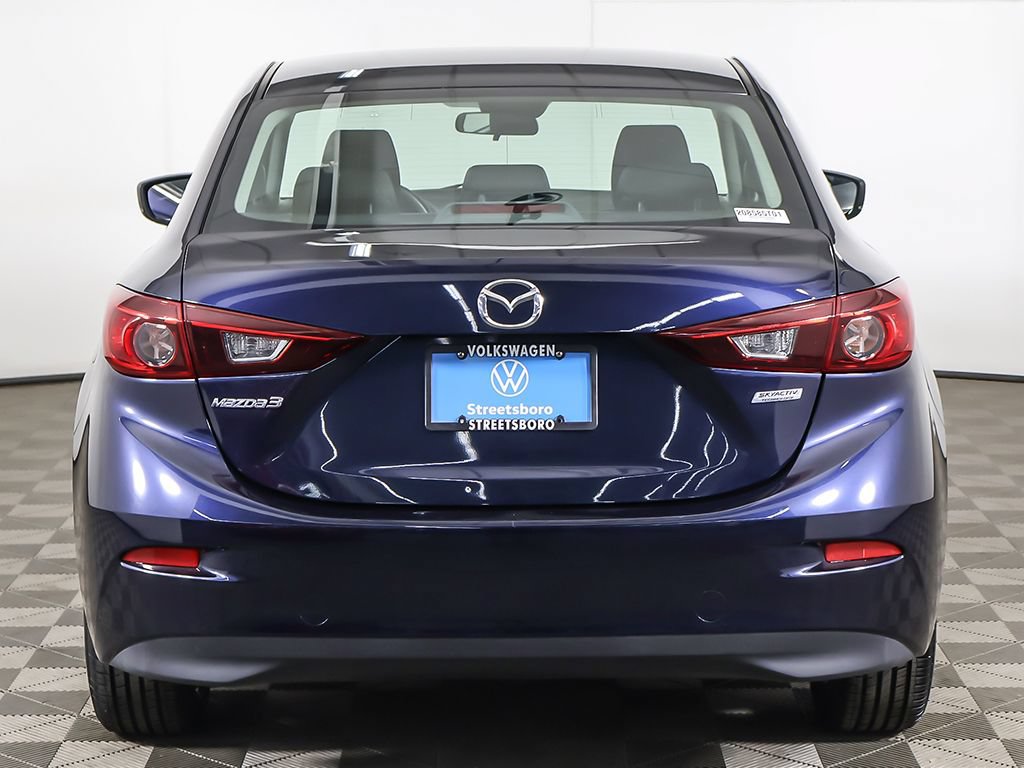 Used 2018 MAZDA MAZDA3 Sport w/ Preferred Equipment Package FWD image 9