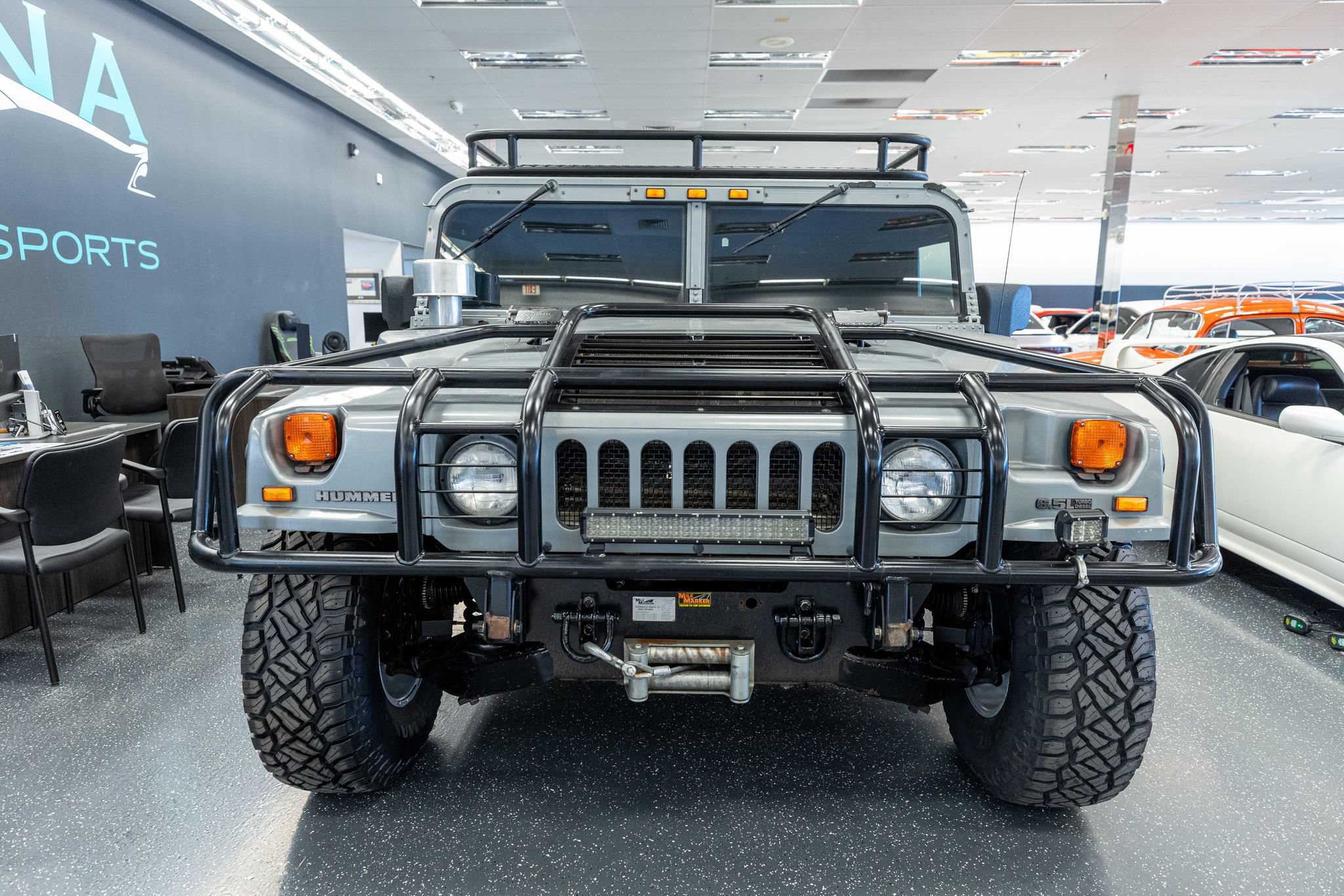 Used 2000 HUMMER H1 4-Door Wagon AWD/4WD image 2