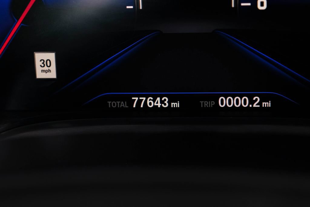 Used 2019 BMW ALPINA B7 xDrive w/ Luxury Rear Seating Package image 19