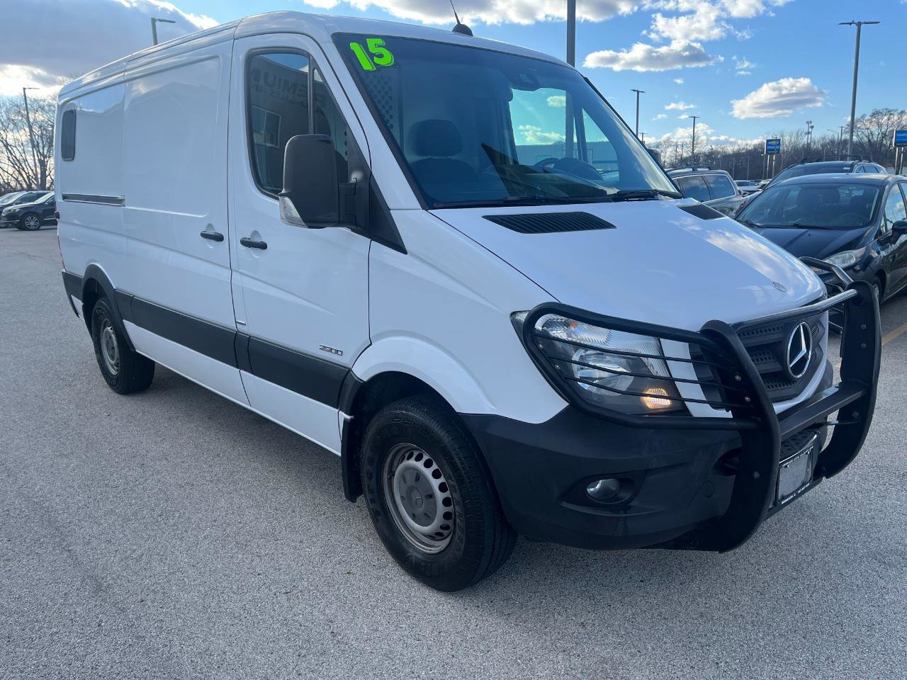 Used 2015 Mercedes-Benz Sprinter 2500 image 7