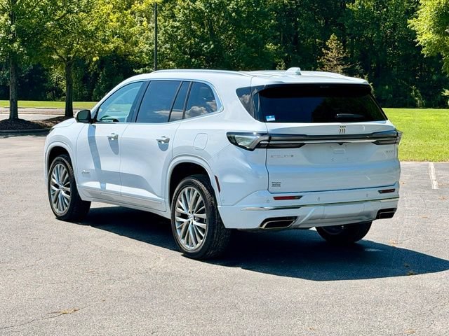Used 2026 Buick Enclave Avenir w/ Super Cruise Package FWD image 5