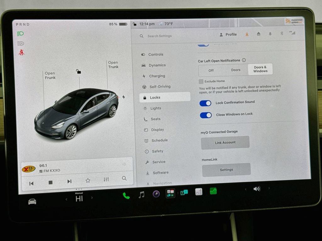 Used 2018 Tesla Model 3 Mid Range RWD image 27