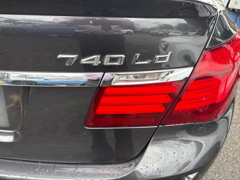 Used 2015 BMW 740Ld xDrive AWD/4WD image 5