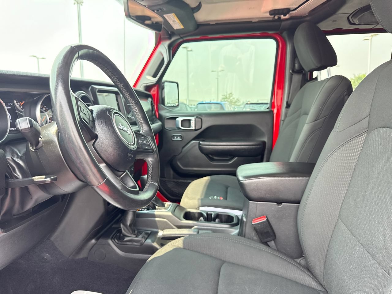 Used 2022 Jeep Gladiator Sport AWD/4WD image 12