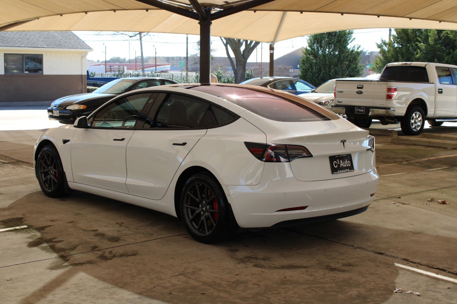 Used 2018 Tesla Model 3 Long Range image 8