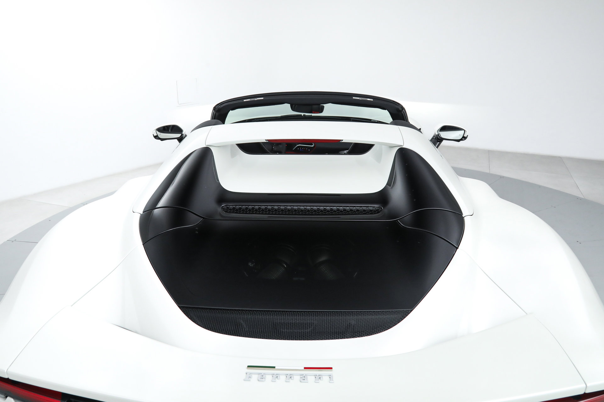 Certified 2025 Ferrari 296 GTS image 35