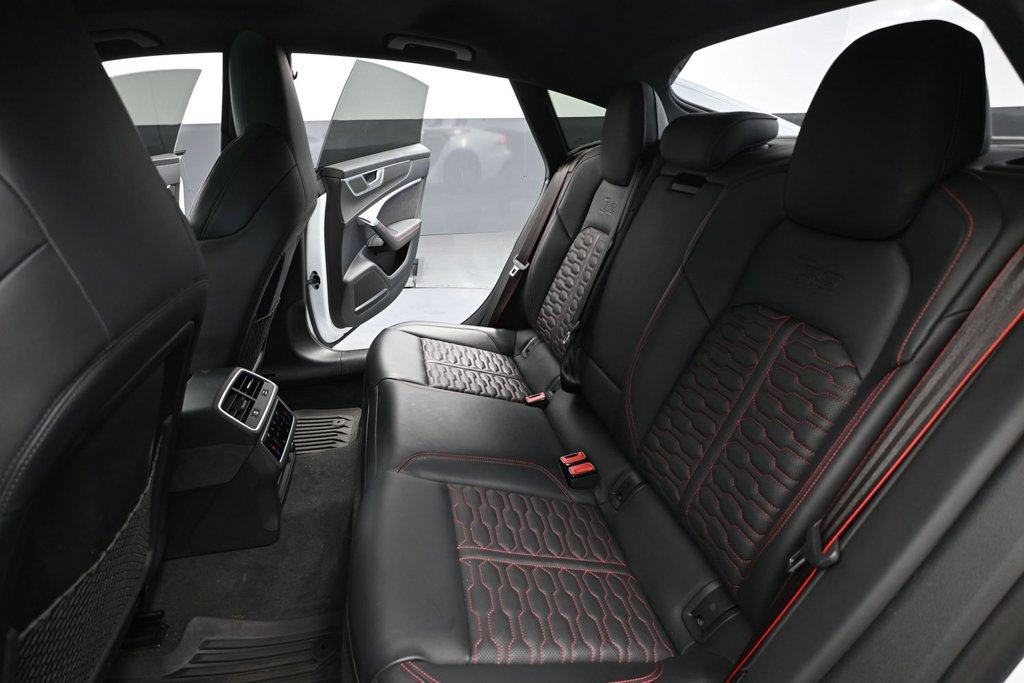 Used 2022 Audi RS 7 Sportback w/ Black Optic Package AWD/4WD image 31