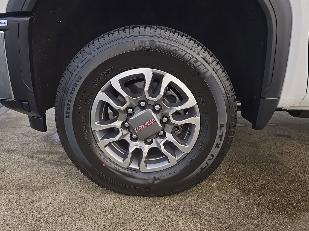Used 2025 GMC Sierra 3500 SLT w/ X31 Off-Road Package image 37