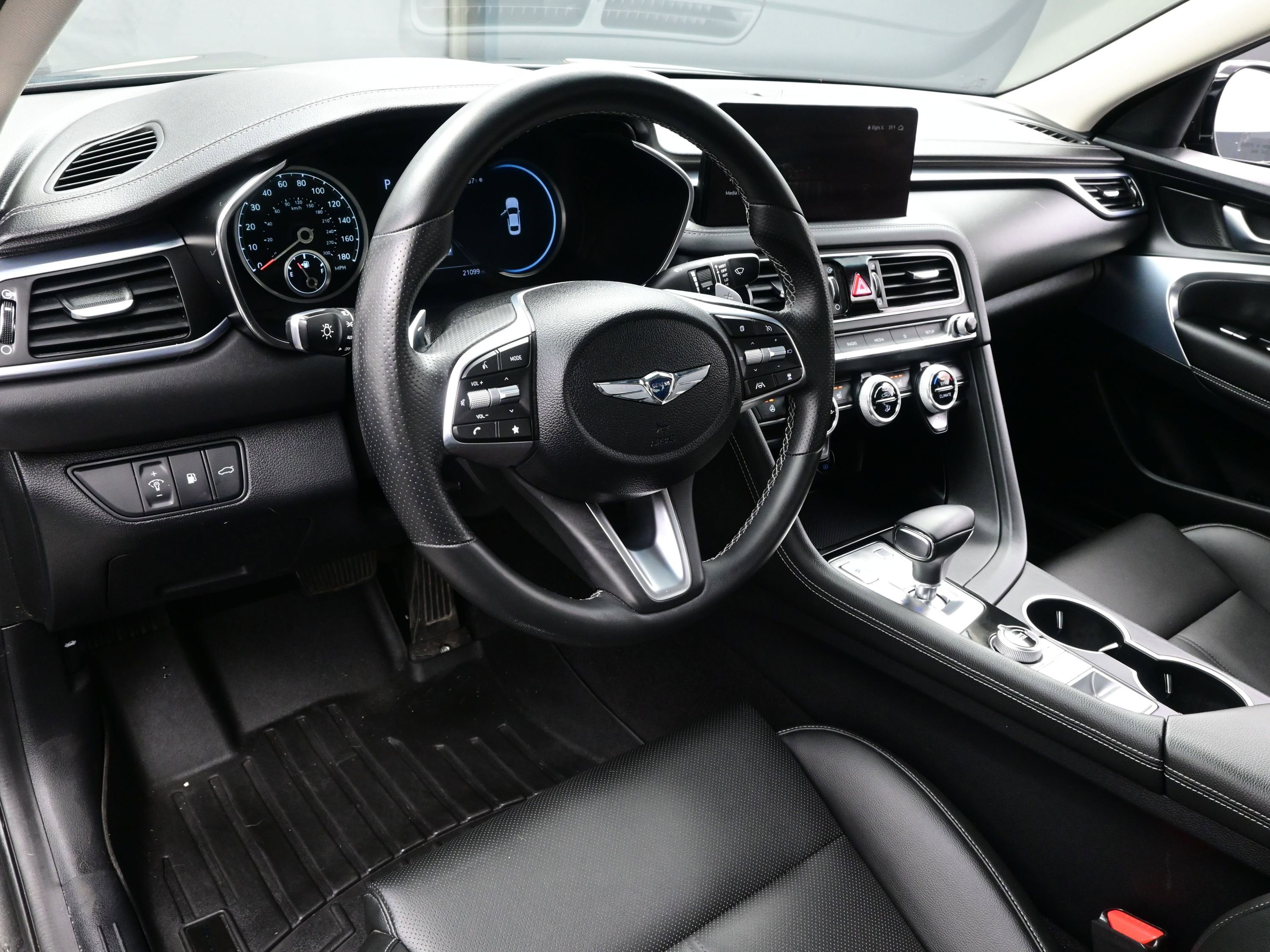 Certified 2023 Genesis G70 2.0T image 14