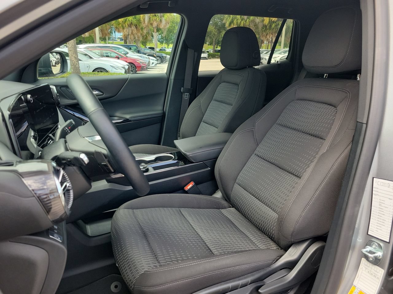 Used 2026 Chevrolet Equinox LT FWD image 15
