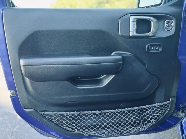 Used 2018 Jeep Wrangler Unlimited Sport S image 11