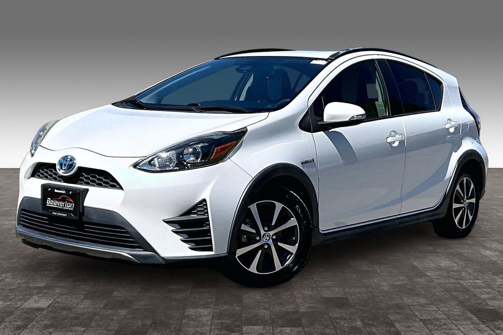 Used 2018 Toyota Prius C One w/ Carpet Mat Package FWD image 2