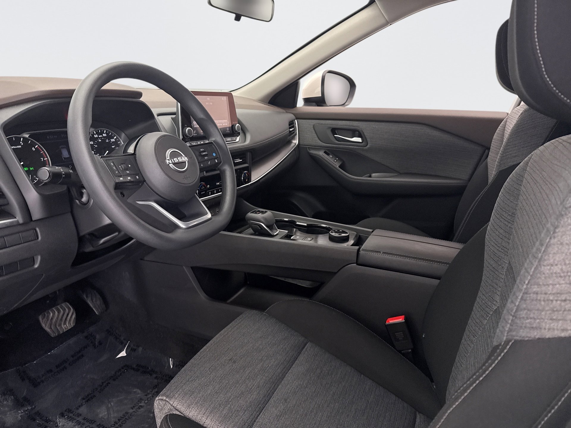 Used 2023 Nissan Rogue SV image 10