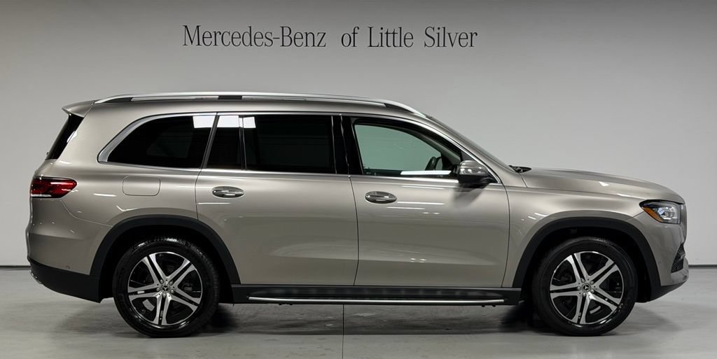 Certified 2023 Mercedes-Benz GLS 450 4MATIC image 7