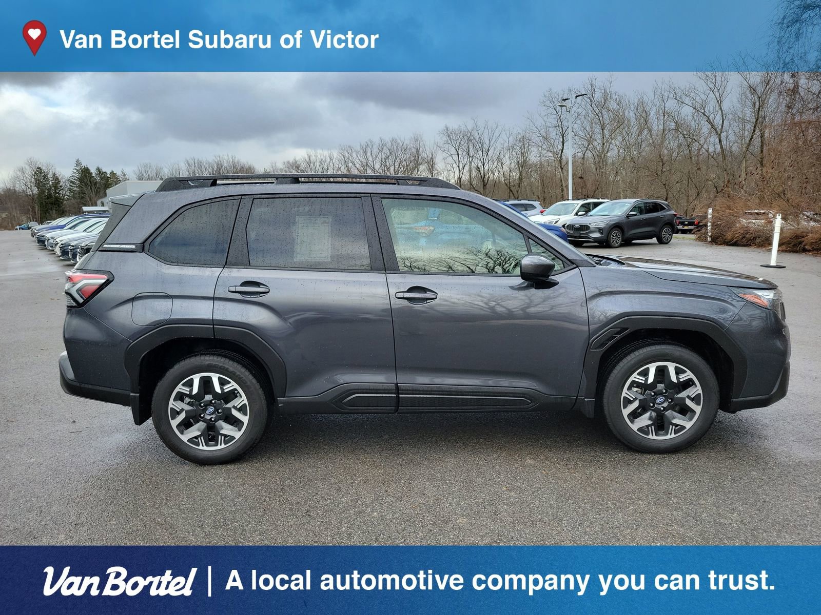 Used 2025 Subaru Forester Premium image 6