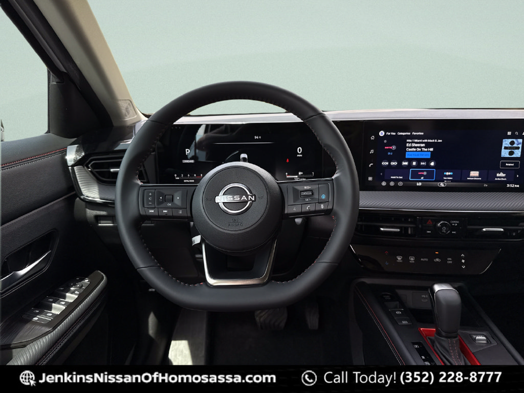 New 2026 Nissan Kicks SR AWD/4WD image 38