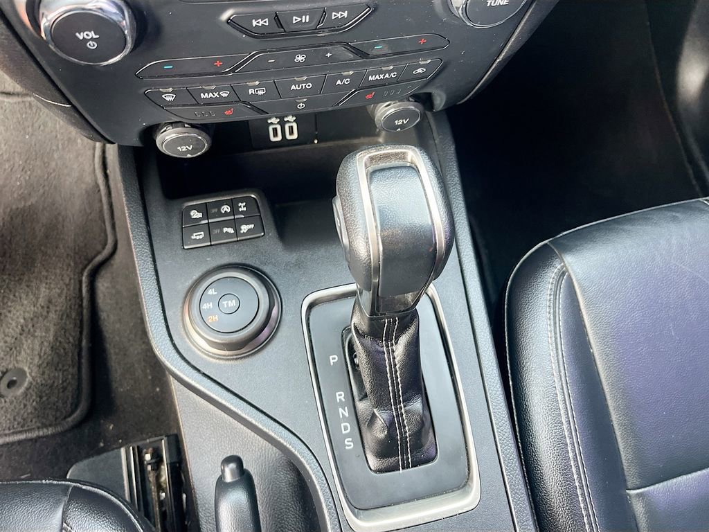 Used 2021 Ford Ranger Lariat w/ Equipment Group 501A High image 17