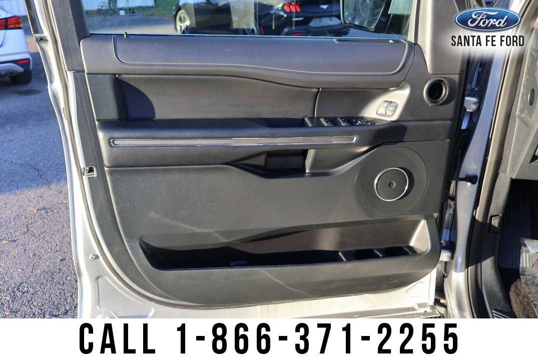Used 2022 Ford Expedition Max XLT RWD image 8
