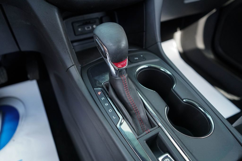 Used 2024 Chevrolet Equinox RS w/ RS Leather Package FWD image 30
