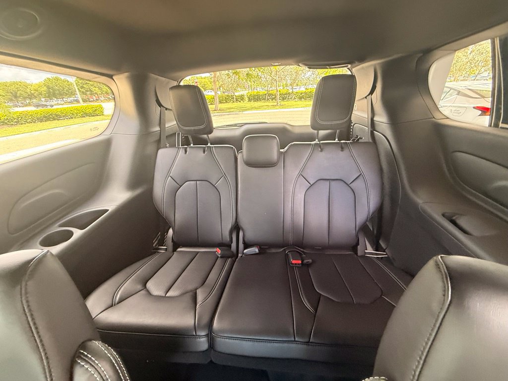 New 2027 Chrysler Pacifica LX FWD image 28