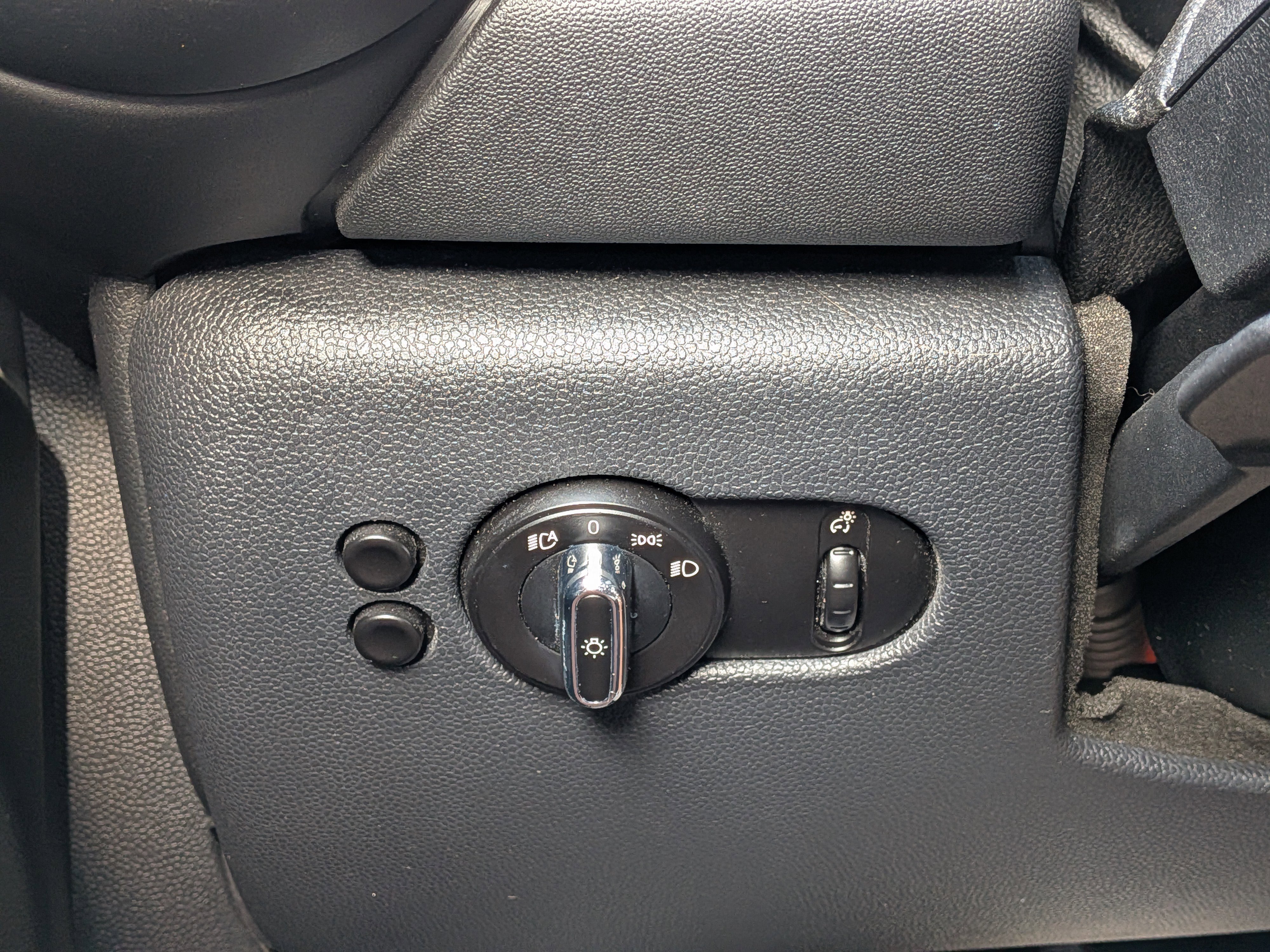 Used 2016 MINI Cooper Convertible FWD image 21