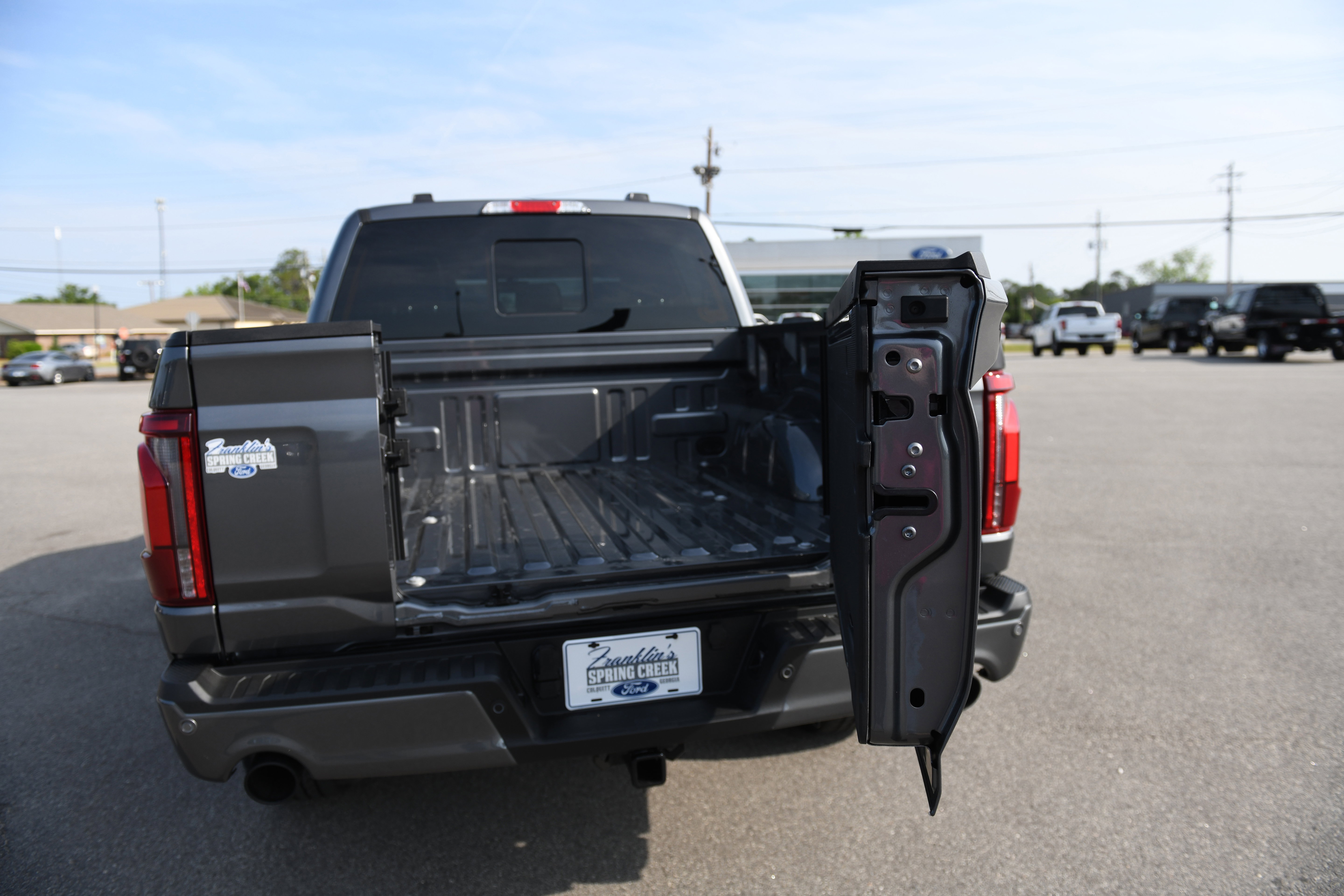 New 2026 Ford F150 Lariat w/ Equipment Group 501A Mid AWD/4WD image 11