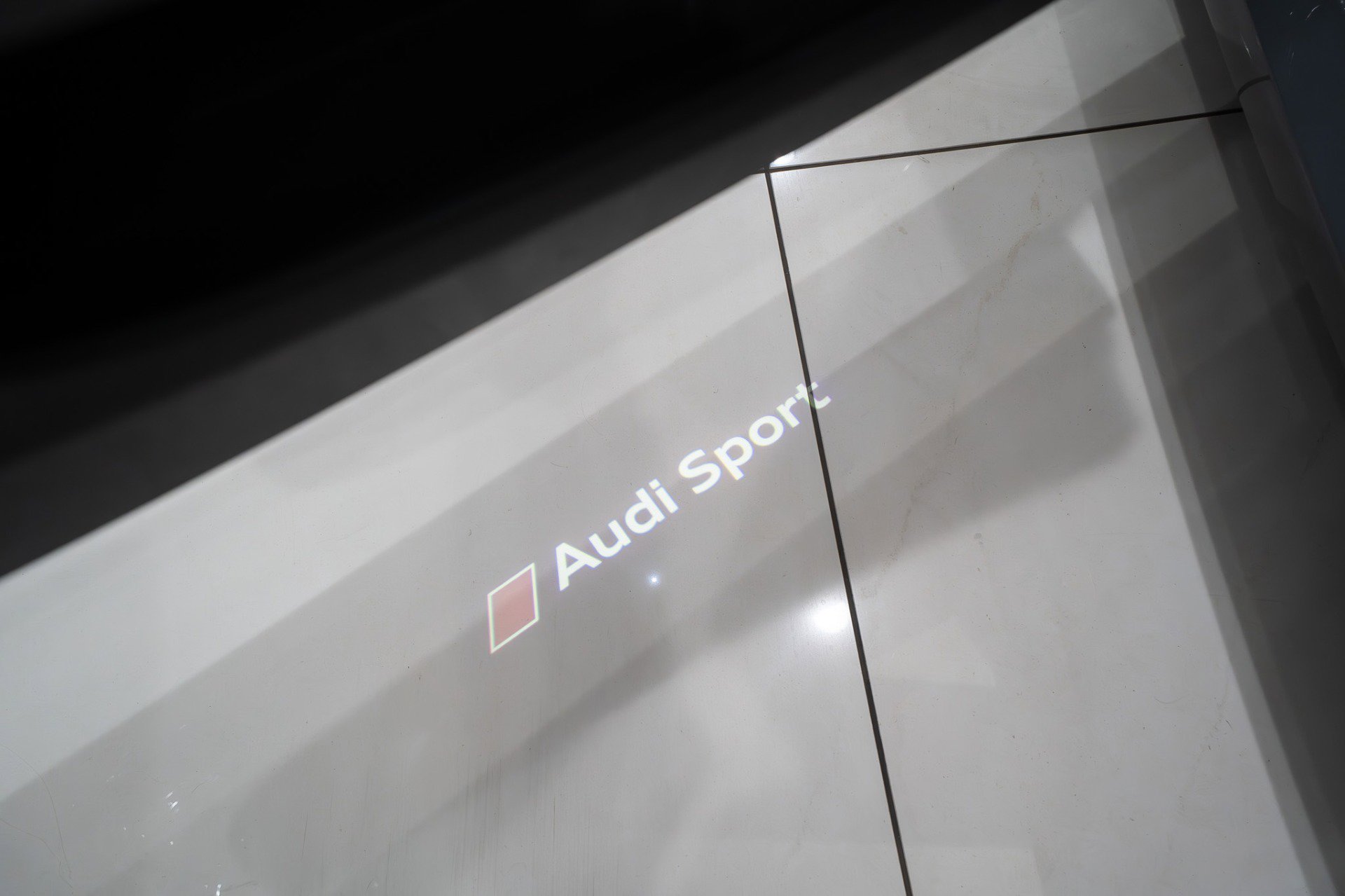 Used 2018 Audi TT RS w/ Technology Package image 7