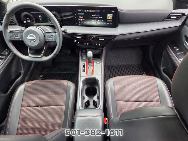 Used 2025 Nissan Kicks SR FWD image 14