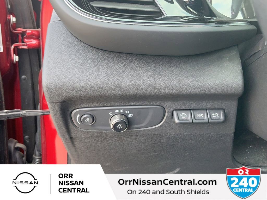 Used 2023 Buick Envision Avenir image 19