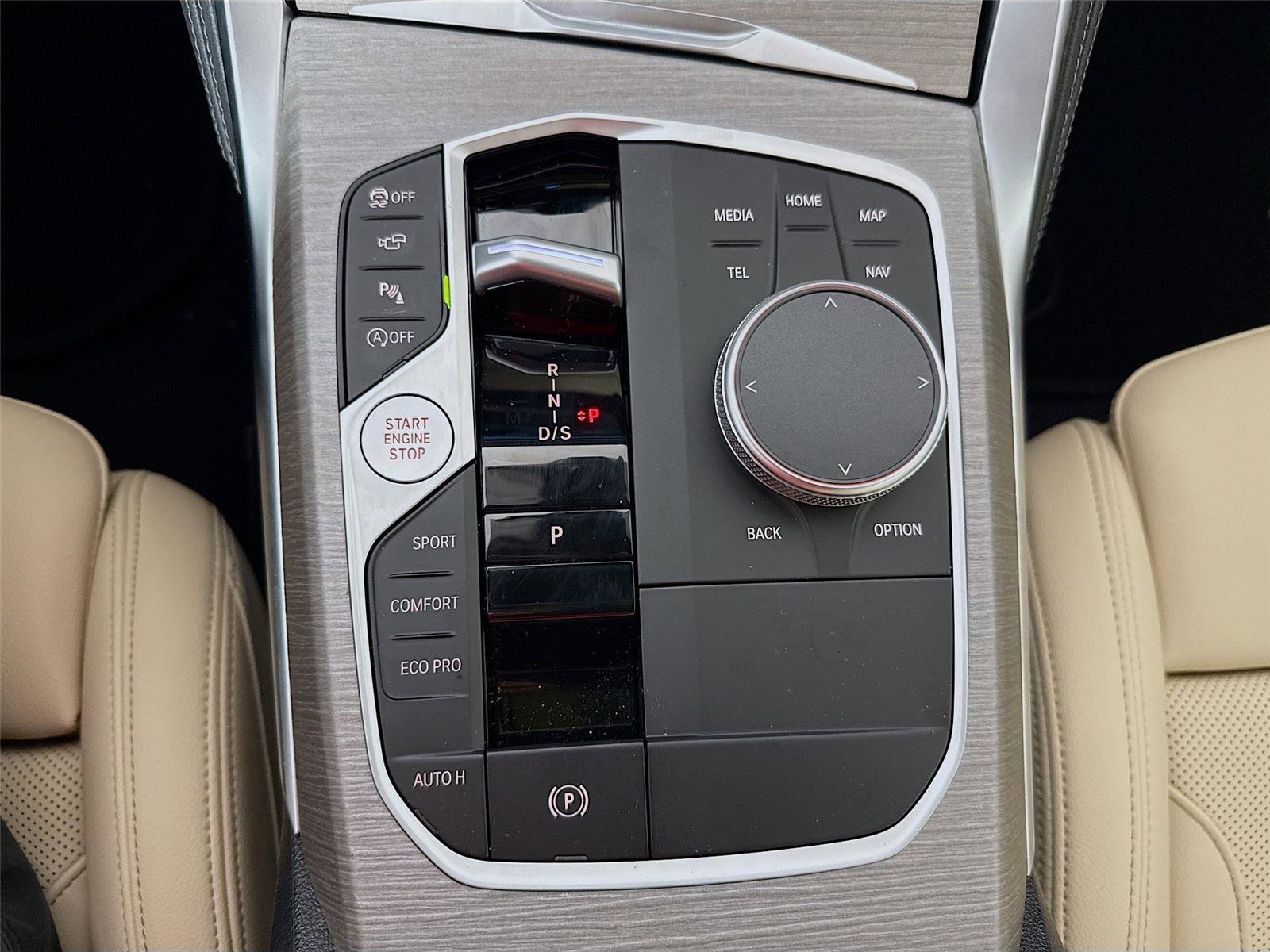 Used 2026 BMW 430i Coupe w/ M Sport Package image 11