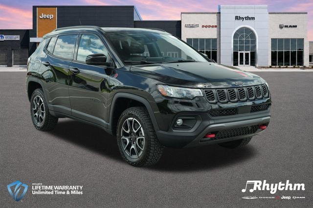 New 2026 Jeep Compass Trailhawk w/ Sun, Sound & Navigation Group
