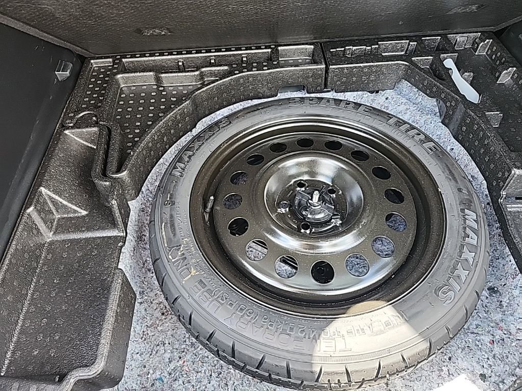 Used 2023 Ford Escape ST-Line FWD image 16