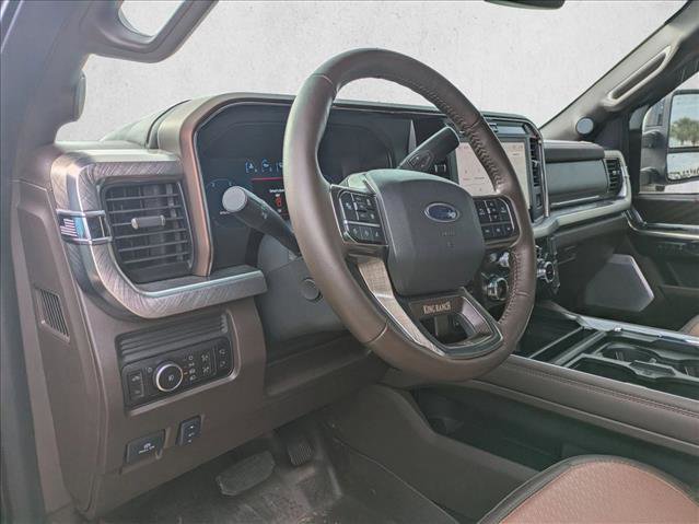 Used 2026 Ford F350 King Ranch w/ FX4 Off-Road Package image 9