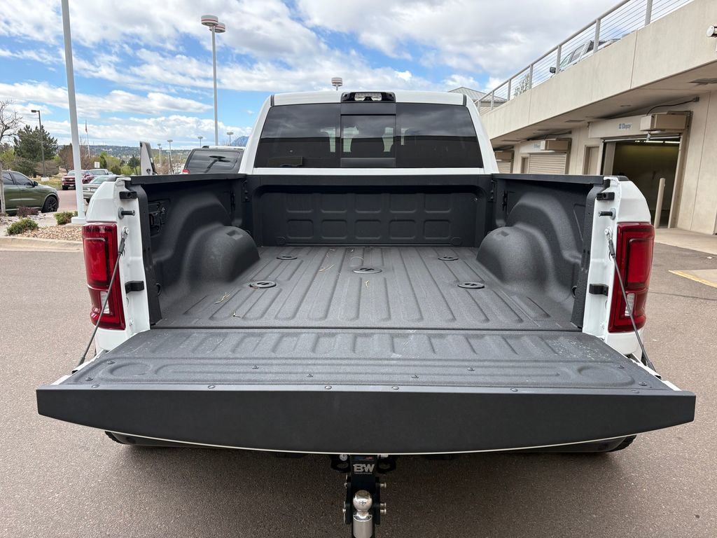 Used 2025 RAM 3500 Laramie image 26