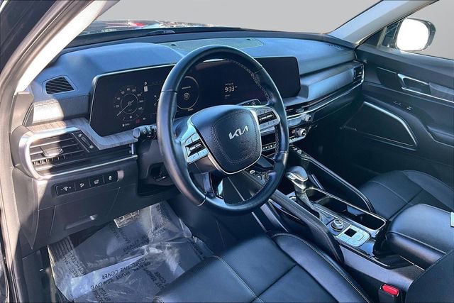 Used 2023 Kia Telluride SX image 12