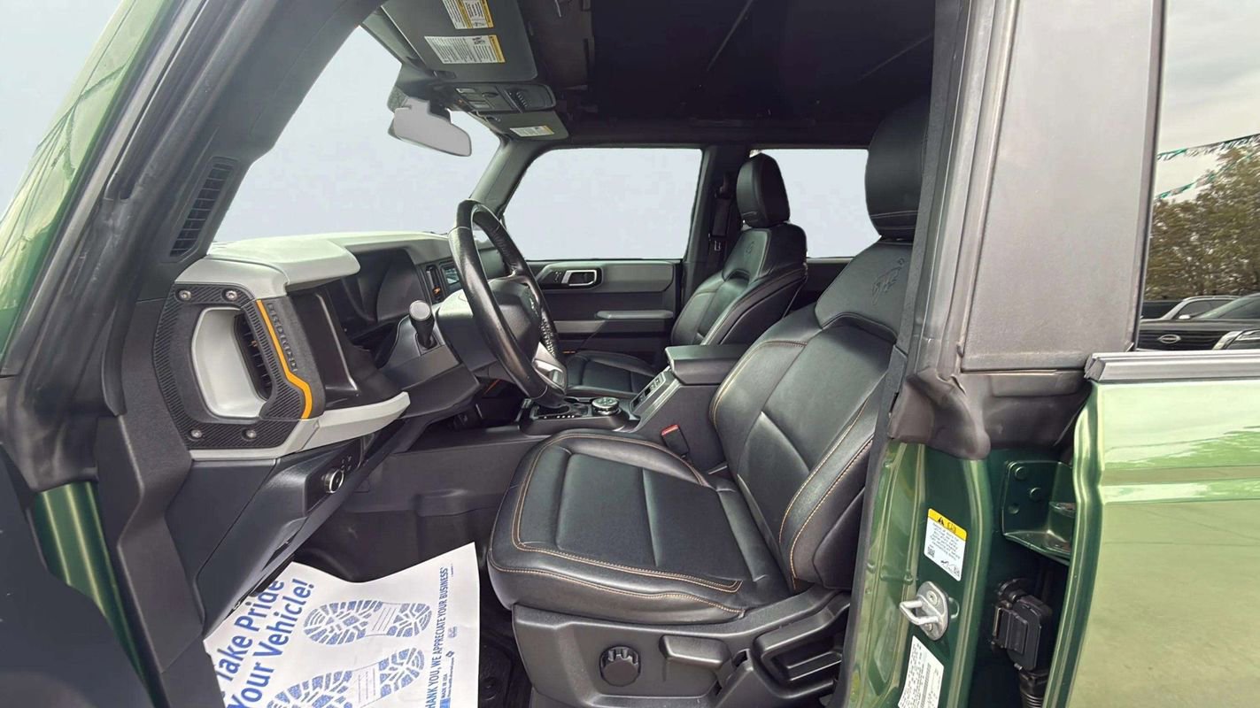 Used 2022 Ford Bronco Badlands w/ Sasquatch Package image 13