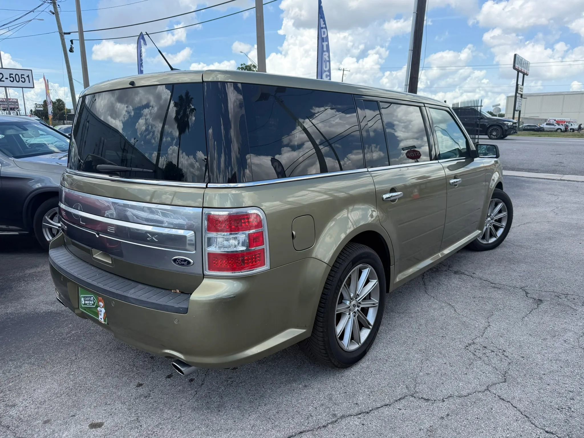 Used 2014 Ford Flex Limited FWD image 4